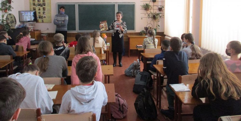 Інформаційна година «Таємниці генія – композитора усіх часів»