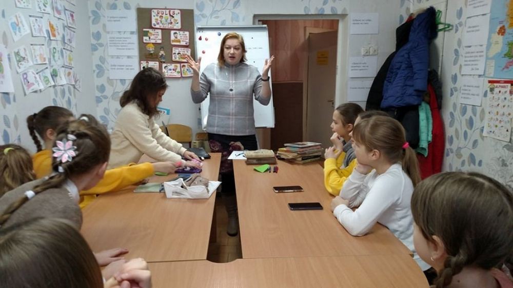 Бібліотечний урок «Добрі справи робимо разом»