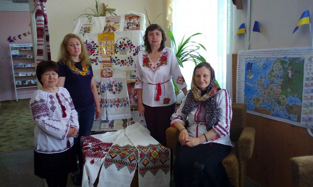 Етнокалейдоскоп «Чарівна краса вишиванки»