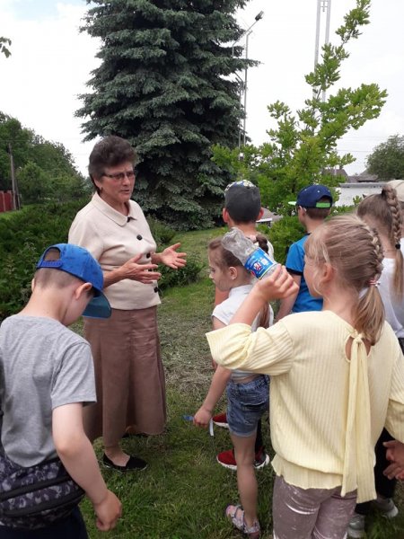 Подорож природними стежками «Зелена аптека»
