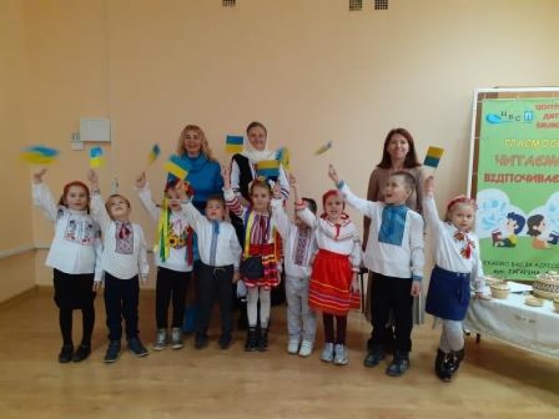 Патріотичні ігри  «Маленькі джури» До Дня Українського козацтва.