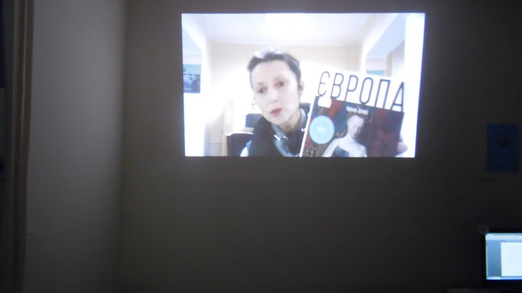 «Посольство Книжкового Арсеналу у твоїй бібліотеці» (в рамках ювілейного Х Міжнародного фестивалю «Книжковий Арсенал») Відеопрезентація «Нові видання від Український інститут книги»