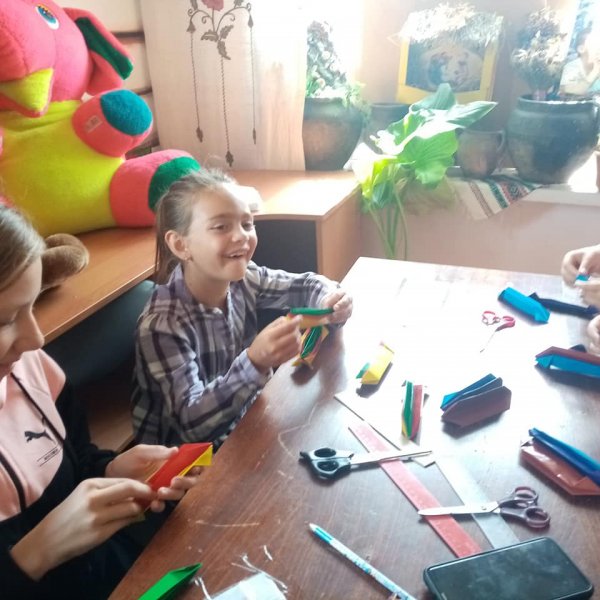 Майстер-клас «Умілі ручки, що творять дива» «Бібліотека під відкритим небом»