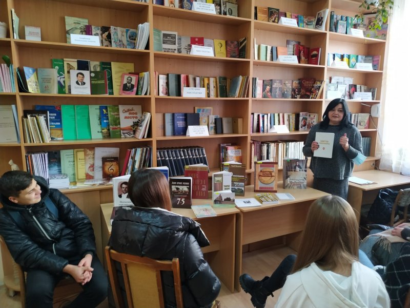 Інформаційний огляд: « Культура та мистецтво рідного краю»