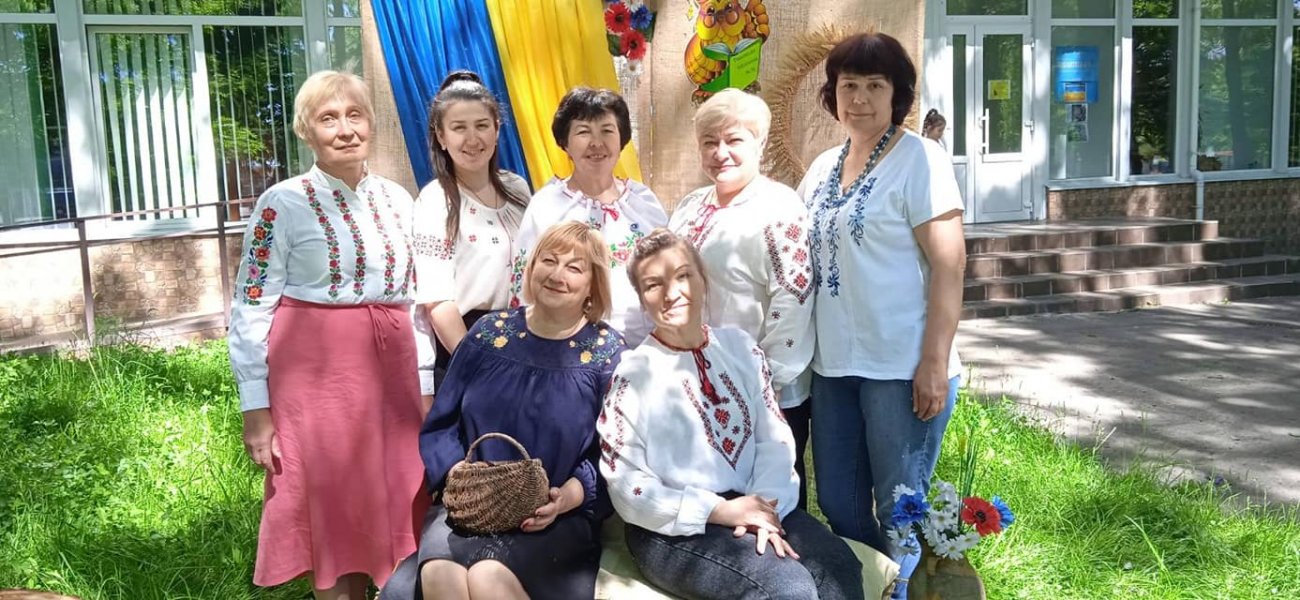 Флешмоб ”Барвиста вишиванка”