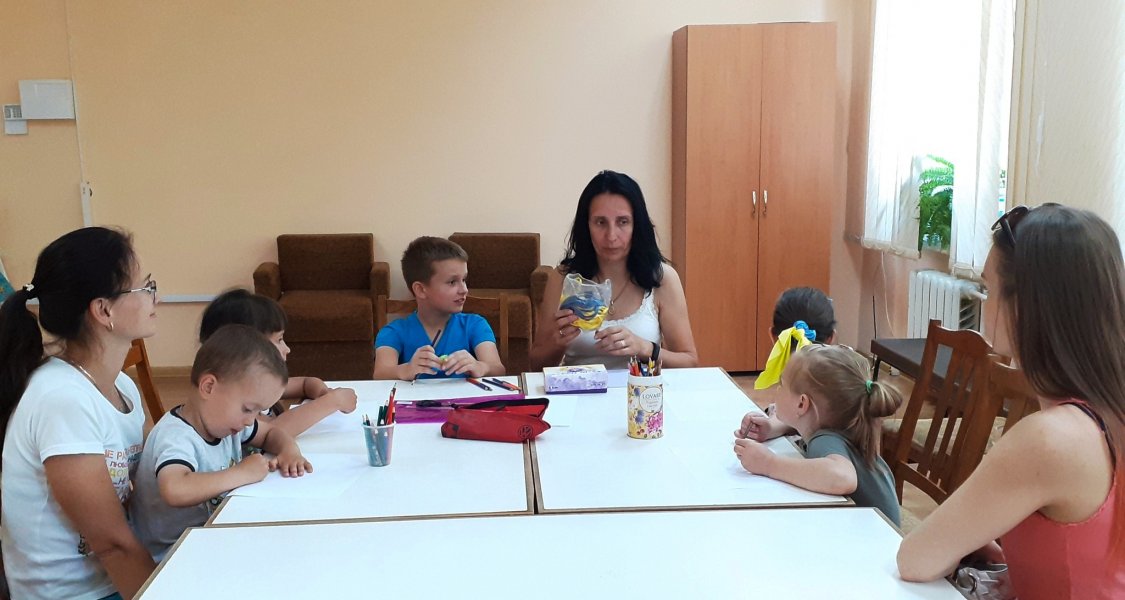 «АРТ обійми з психологом Тетяною Новак»