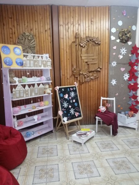 Лірична інсталяція «Кохання чарівні сторінки»