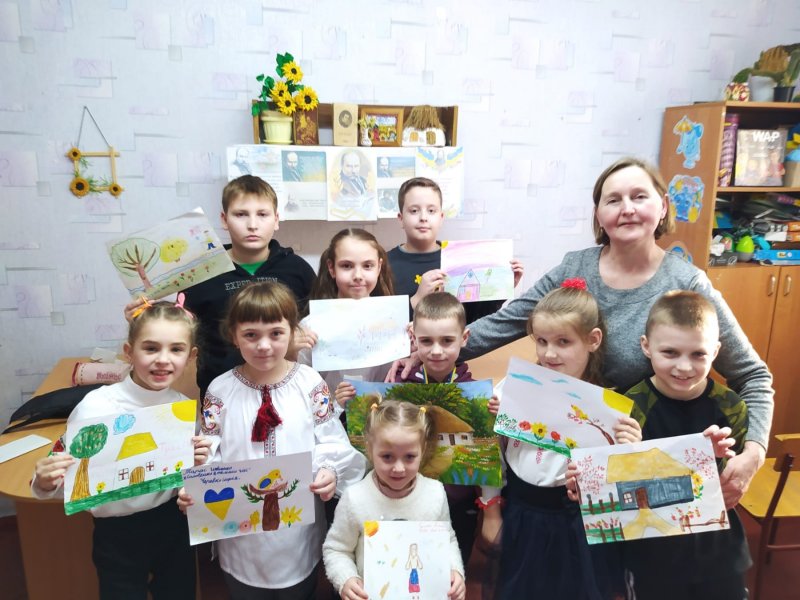 Шевченківська година ”Мальоване слово Кобзаря”