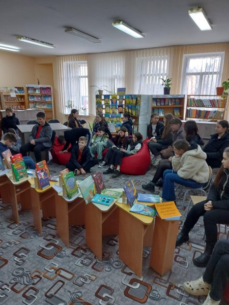 Вікторина  «Інтелектуальна мозаїка» (Тиждень дитячого читання)