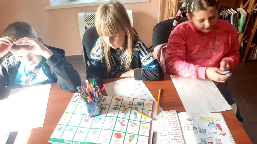 Заняття з англійської мови для дітей ”Smart kids”