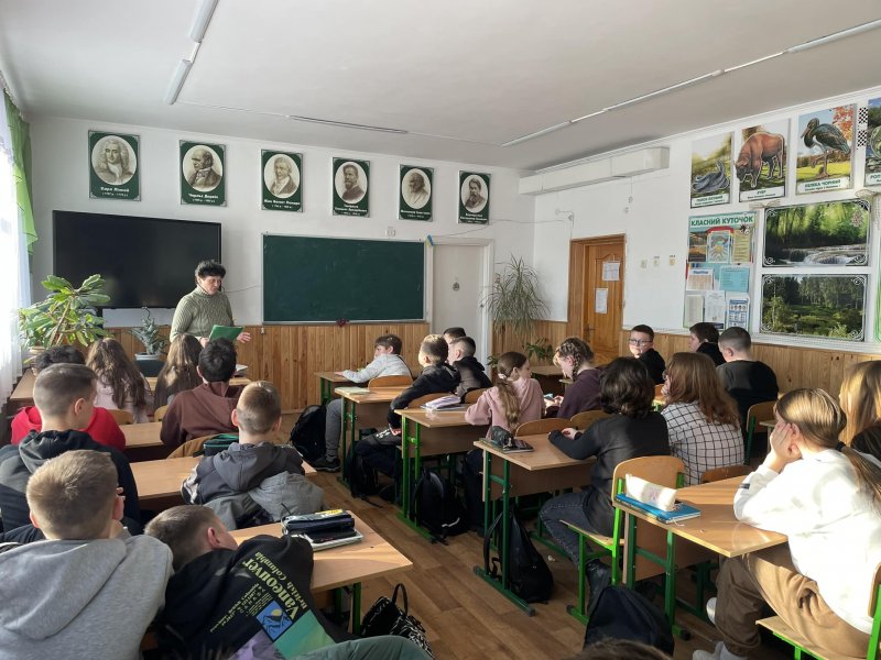 Бесіда ”Перший Президент незалежної України” (до 90-річчя від дня народження)