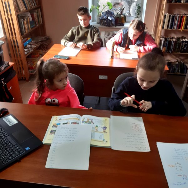 Заняття з англійської мови для дітей ”Smart kids”