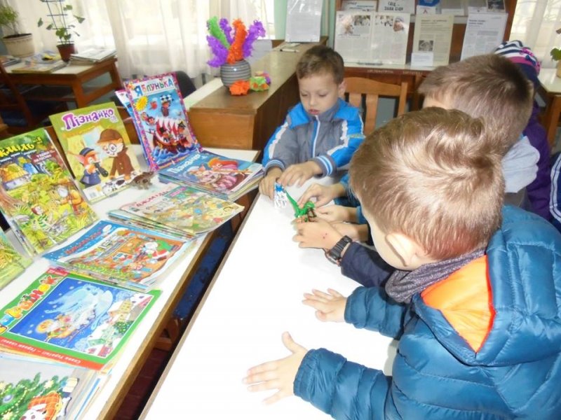 Екскурсія до бібліотеки «Чарівне царство книжок» до Всеукраїнського дня бібліотек