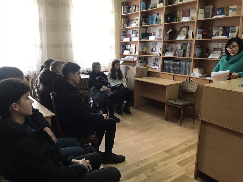 Літературна година «До мови серцем доторкнись» (до Міжнародного дня рідної мови)