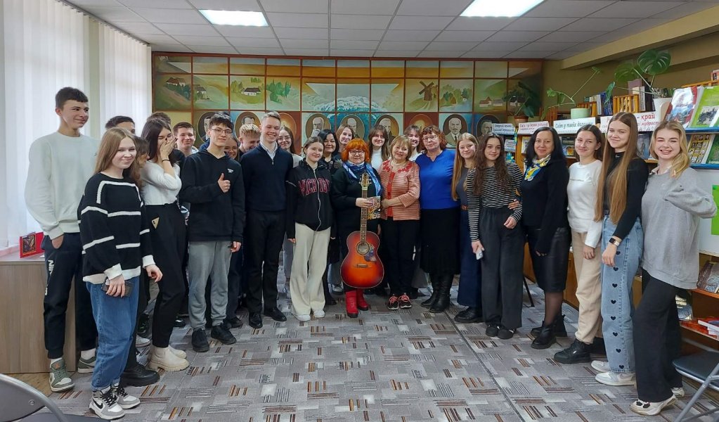 Зустріч з письменниками ”Митці художнього слова”