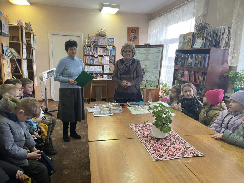 Зустріч з Вірою Мельниковою ”Край мій рідний - Україна” (Тиждень дитячої та юнацької книги)