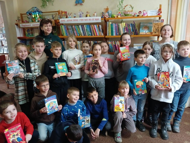 Інтелект-їдальня «Книга – наш постійний і вірний супутник» (Тиждень дитячої та юнацької книги)