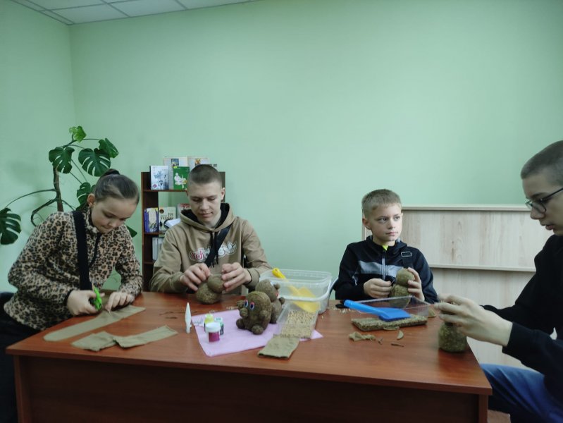 Майстер-клас «Екологічна іграшка - Трав'янчик із насіння»