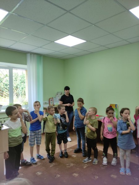 Година розваг «Почитаємо, пограємо, загадки розгадаємо» (Бібліотека під відкритим небом)