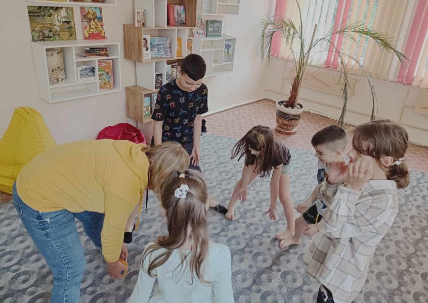 Весела мандрівка «З книгою до зірок» (Бібліотека під відкритим небом)