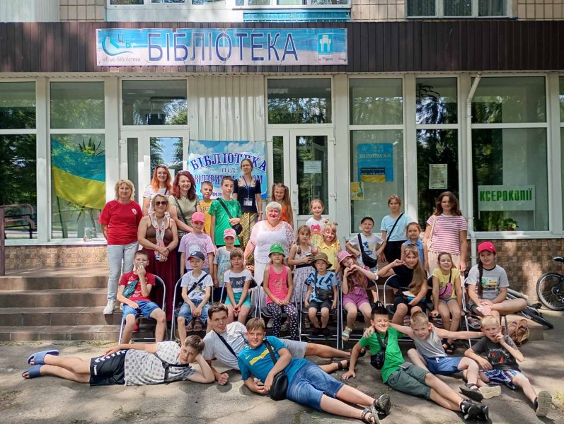 Бібліотерапія «Солодке свято» (Бібліотека під відкритим небом)