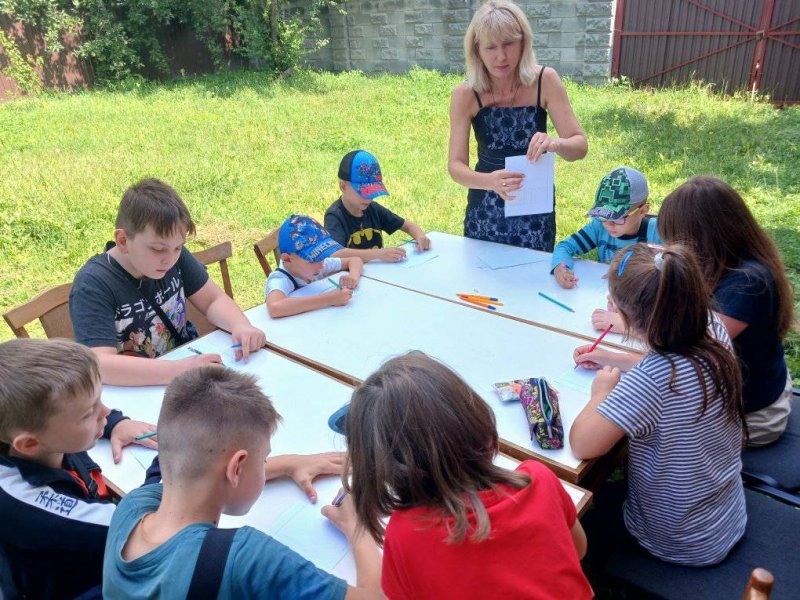 Інтелектуальна ігротека «Цікавинки у клітинках» (Бібліотека під відкритим небом)