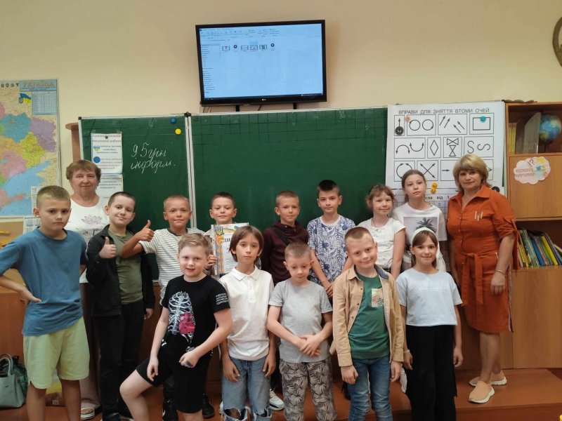 День періодики «Дитячі журнали: цікаві та пізнавальні»