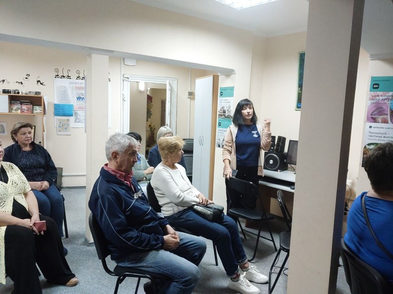 Бібліотечний кінозал (перегляд фільму) «Щедрик» (реж. О. Моргунець-Ісаєнко) (до Дня українського кіно) 
