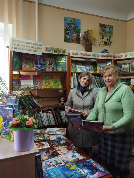  Енциклопедичний салон ”Книга знає, що робити - книга вміє говорити”