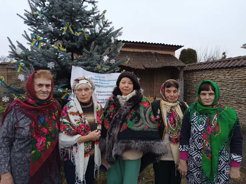 Народознавча година «Від матері до доні, від бабусі до онуки» 