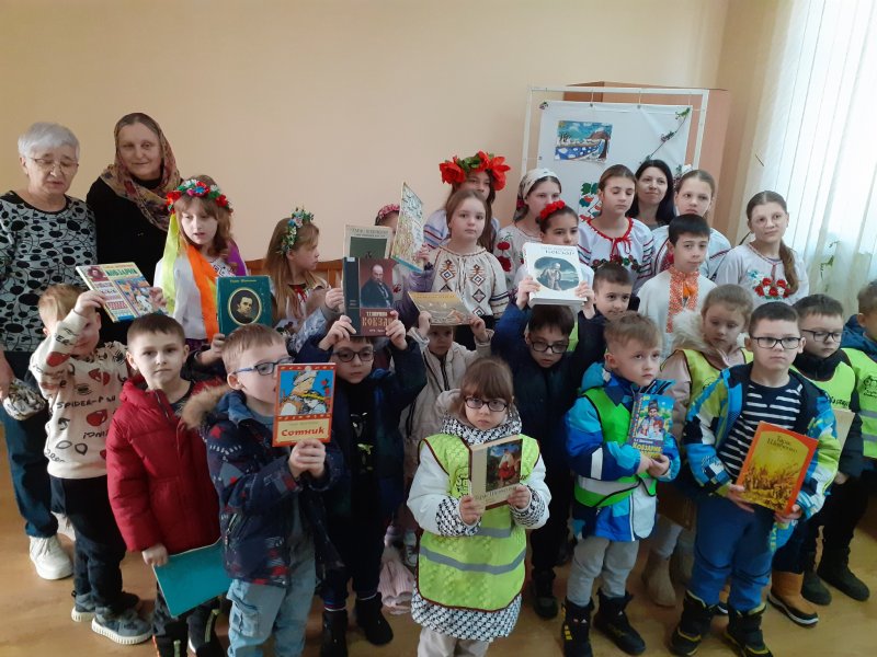Поетичний вернісаж «На струнах Кобзаревої душі» (До дня народження Тараса Шевченка, українського поета,  художника, мислителя, громадського діяча)