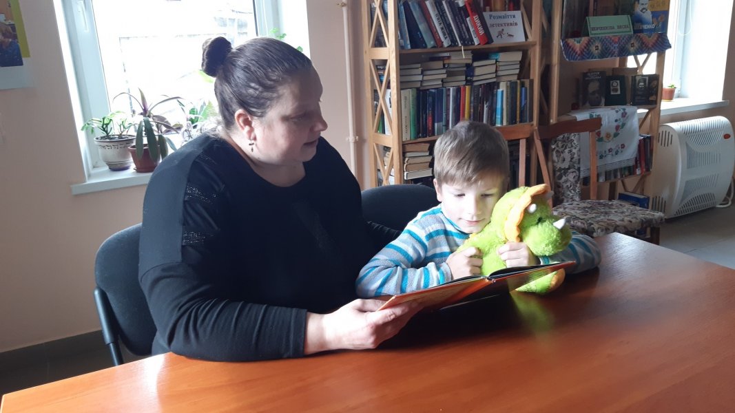 Голосні читання казок Юрія Ярмиша «Чарівними стежками»   (Тиждень дитячої та юнацької книги  «Книга змінює світ»)