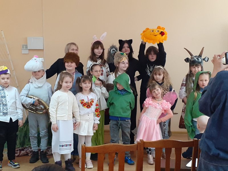 Літературний вернісаж «Книжково-добрий світ В. Нестайка» 