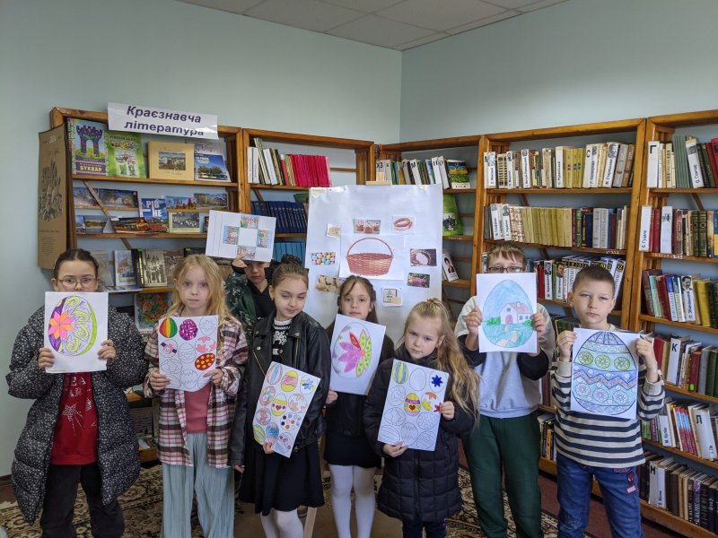 Гурток «Клуб_ОК: Творчий куточок в бібліотеці»: майстер-клас «Великодня майстерка (Світле Христове Воскресіння. Великдень)