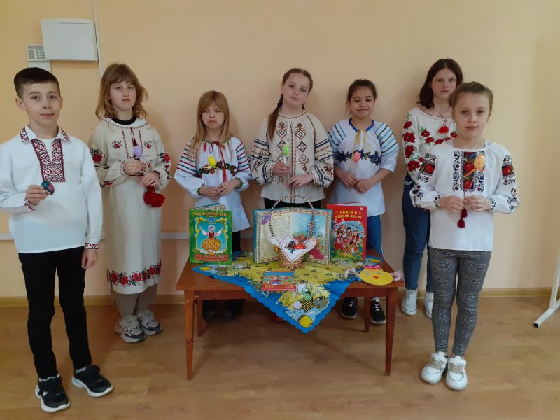 Народознавча торбинка «Великдень славить писанка барвиста» 
