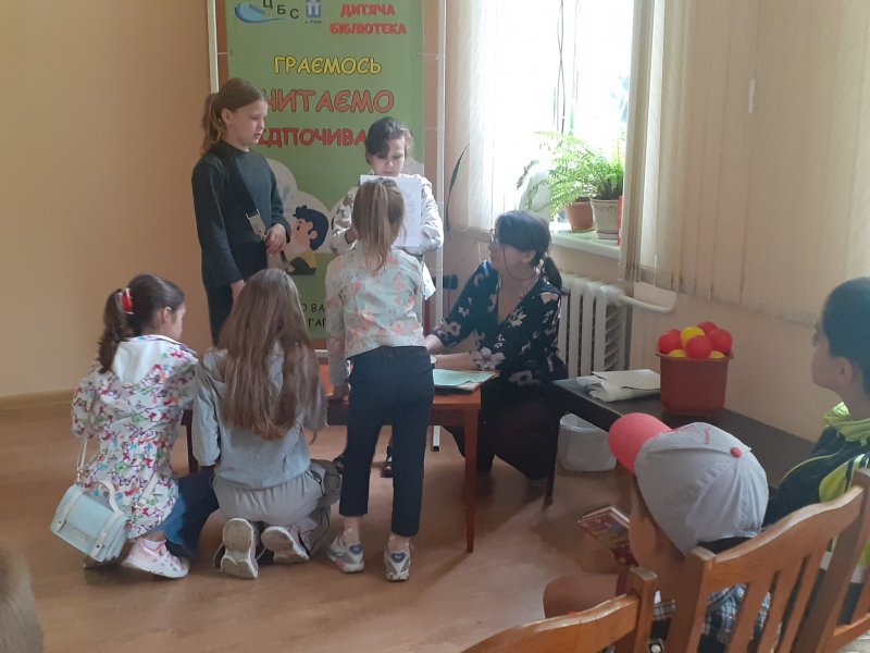 Літературна грядка «Морква-морквиця, овочам усім сестриця!» («Бібліотека під відкритим небом – 2025» в рамках мистецького проєкту «Рівне. Літо. Музика – 2025»)