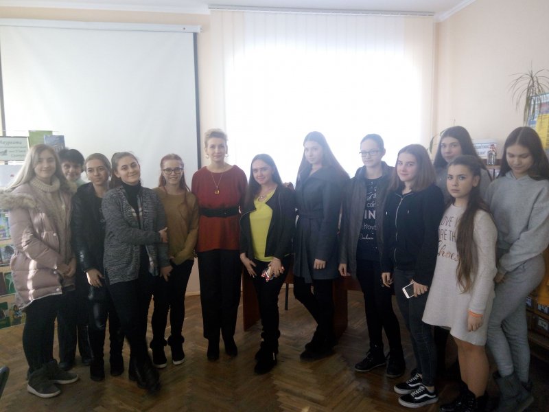 Літературні варіації  «Неординарна поезія та проза Ірини Баковецької-Рачковської»