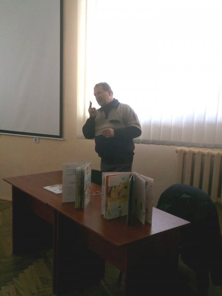 Літературна зустріч з рівненським поетом Олександром Берестяним