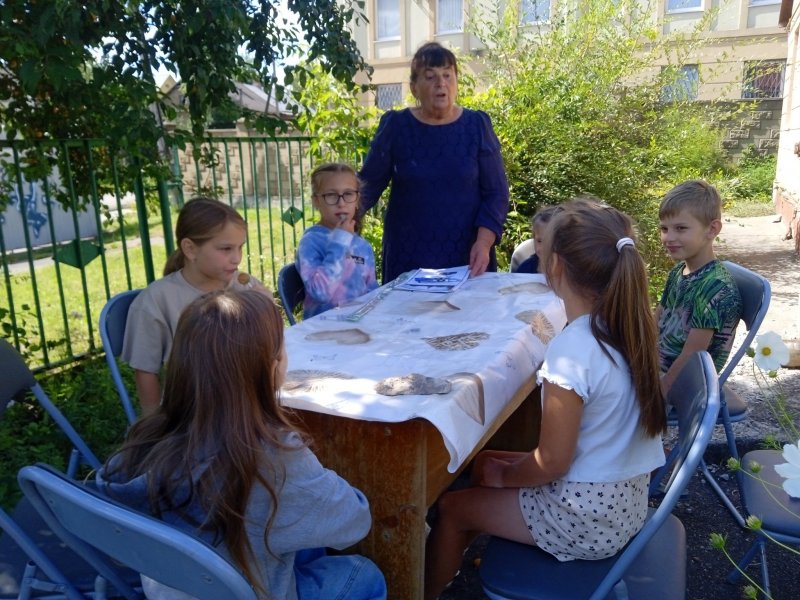 Брейн-ринг «Як ми знаємо своє місто»  («Бібліотека під відкритим небом – 2025» в рамках мистецького проєкту «Рівне. Літо. Музика – 2025»)