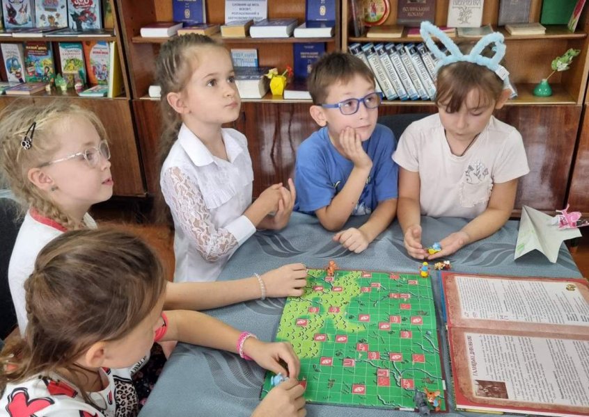 Інформаційний огляд «Туристичний калейдоскоп» (до Всесвітнього дня туризму)