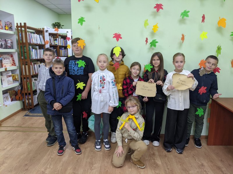 Козацькі забави «Козацькому роду нема переводу» (День захисників та захисниць України. День українського козацтва. День УПА. Покрова Пресвятої Богородиці)