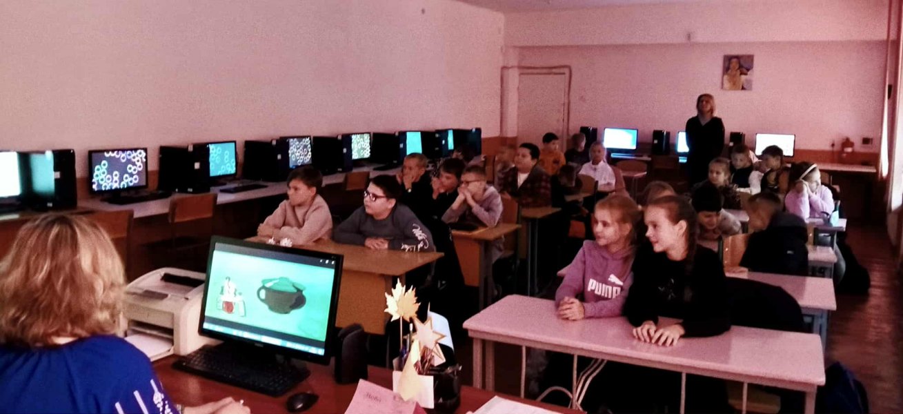 Година мужності «Нація нескорених: від козацтва до сьогодення» (День захисників та захисниць України. День українського козацтва. День УПА. Покрова Пресвятої Богородиці)