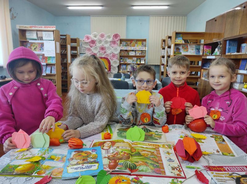 Майстер-клас «Гарбузова вся родина» 