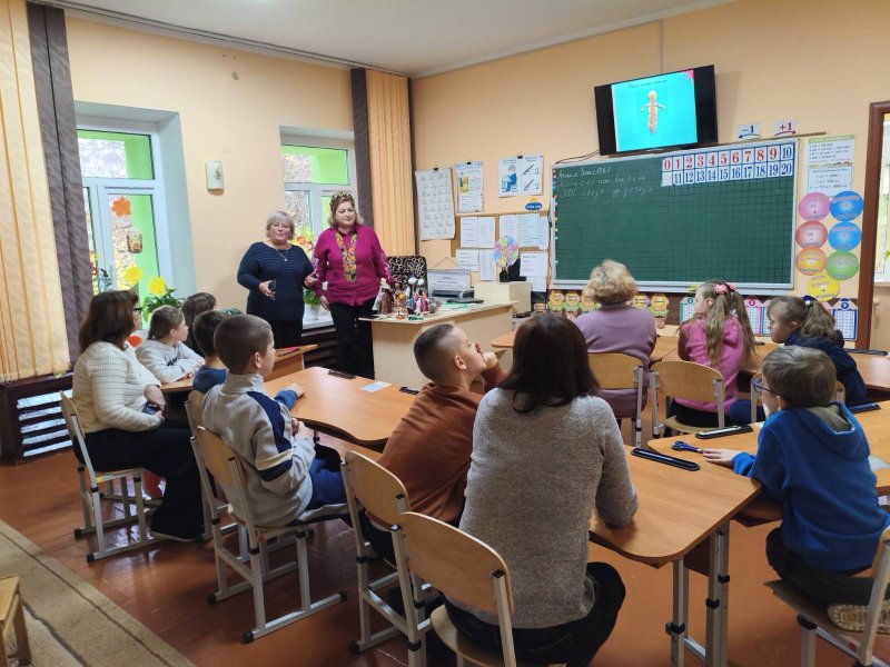 Народознавча година ”Спадщина рідного краю: мотанки з майстринею Світланою Галганець”