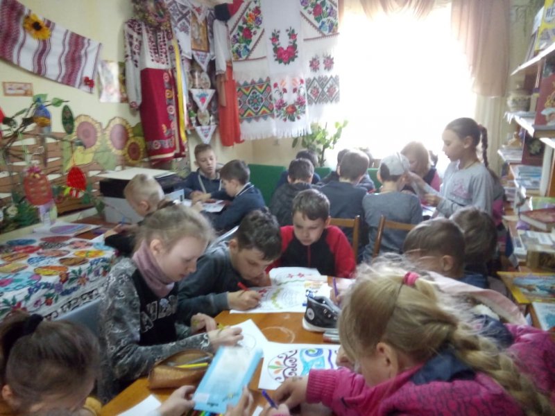 Літературно-мистецький турнір «Розмалюю писанку, розмалюю»