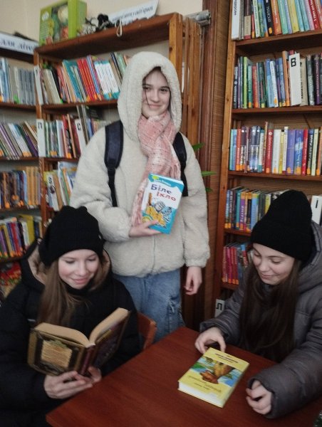 Виставка-портрет «Джек Лондон – людина легенда» (До 150-річчя від дня народження Джека Лондона, американського письменника,  автора пригодницьких оповідань і романів)