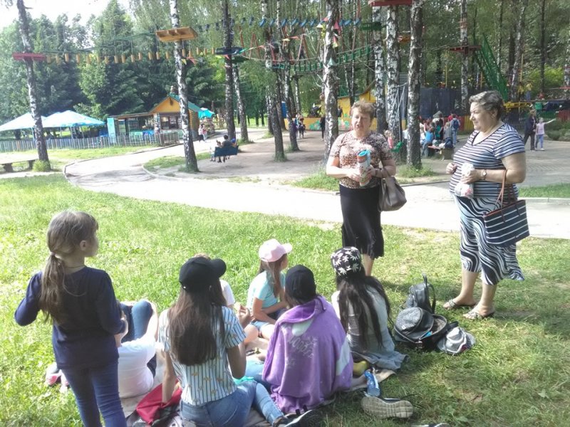 Абетка безпеки «Літо під опікою» у «Бібліотеці під відкритим небом»