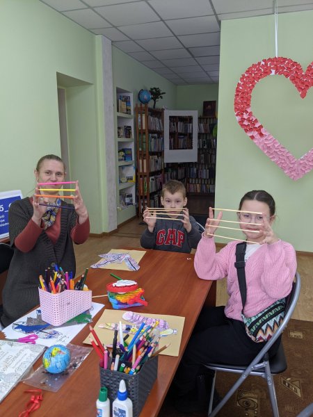 Гурток «Клуб_ОК: Творчий куточок в бібліотеці»: інформаційна бесіда «Про аутизм мовою серця»
