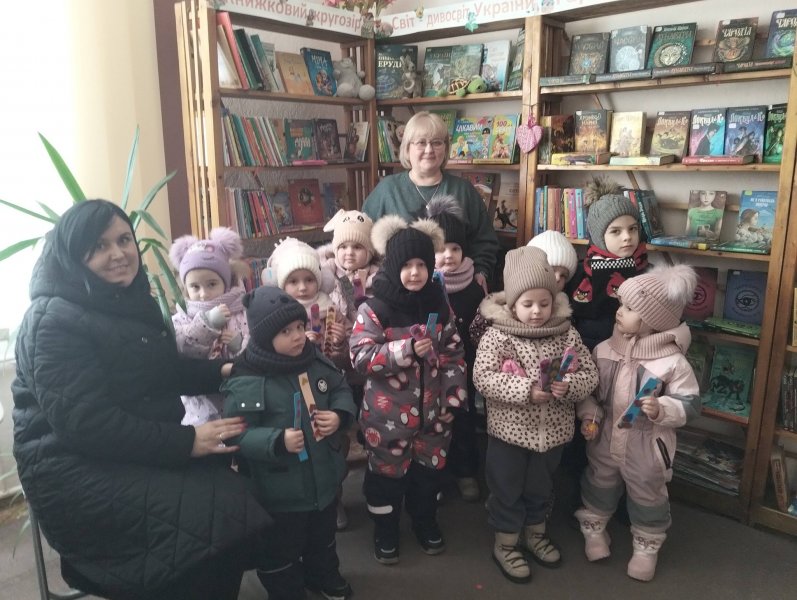 Арт-майстерка «Чарівні закладинки» в межах проєкту «Творчий простір» 