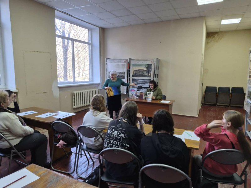 Простір самопізнання з психологом Ольгою Галицькою «Цікавий світ професій» (Тиждень дитячої та юнацької книги  «Українська книга дітям»)